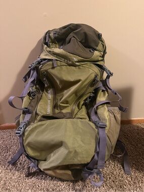 White Mountain Olive Green Men's Hiking Backpack L.L. Bean